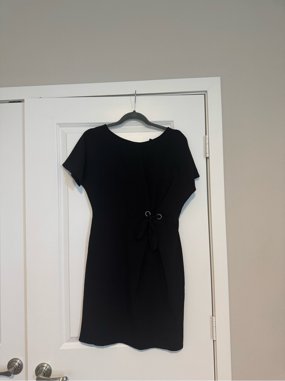 Top Shop Black Short Sleeve Tie-Waist Dress